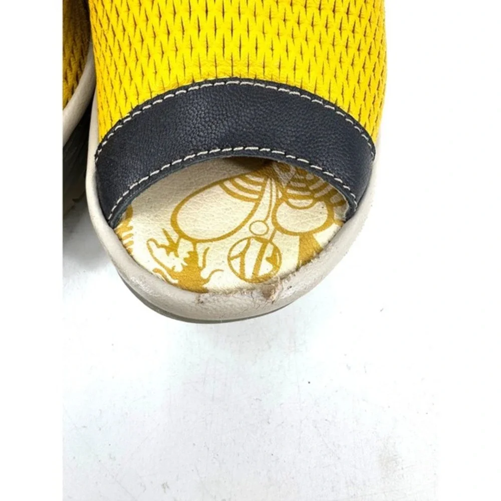 Fly‎ London Yace163Fly Peep Toe Wedge Sandals Leather Ankle Strap Yellow
